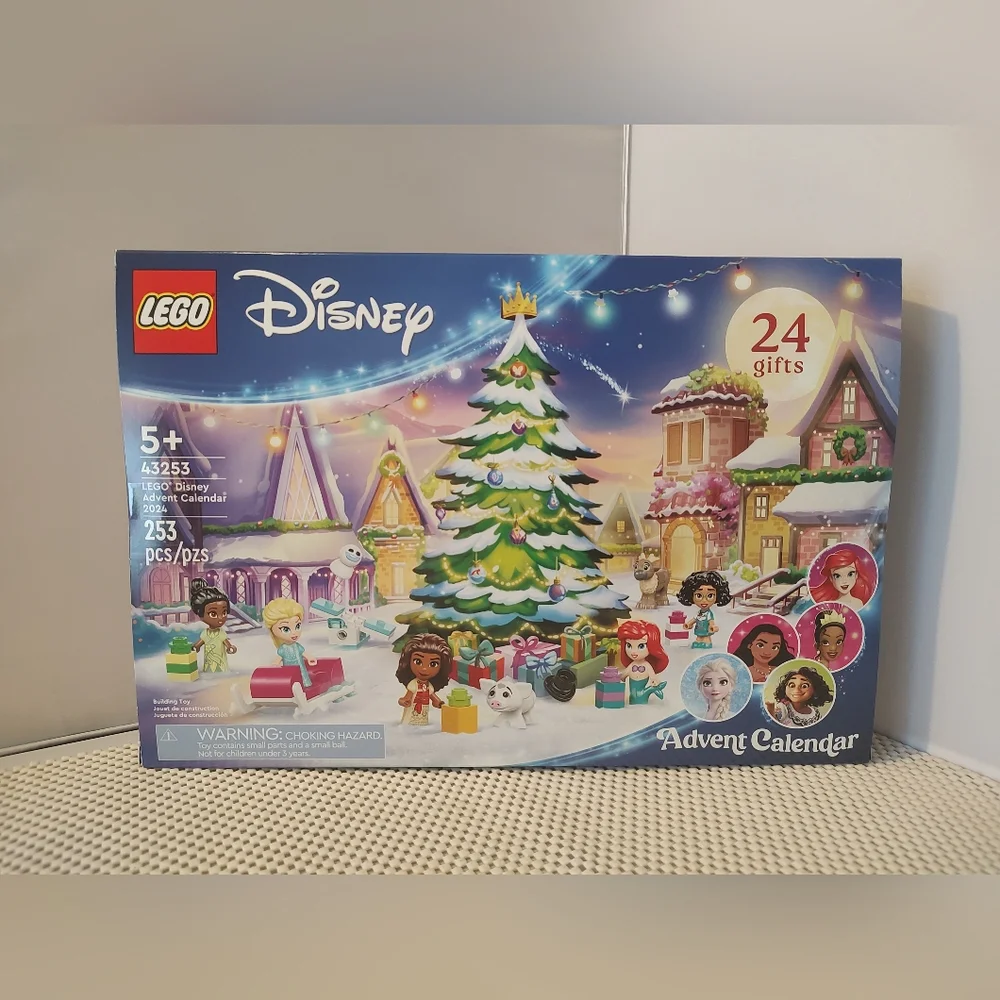 Lego 43253 Lego Disney Advent Calendar 2024 NWT Building Toy Set